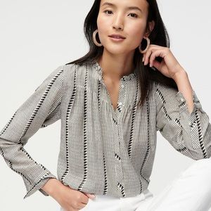 🎁 NWT J crew shadow stripe ruffle popover